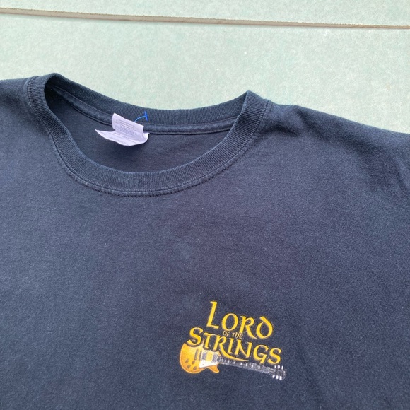 Vintage Y2K lord of the rings lord of the strings guitar graphic tee gildan - Picture 3 of 4